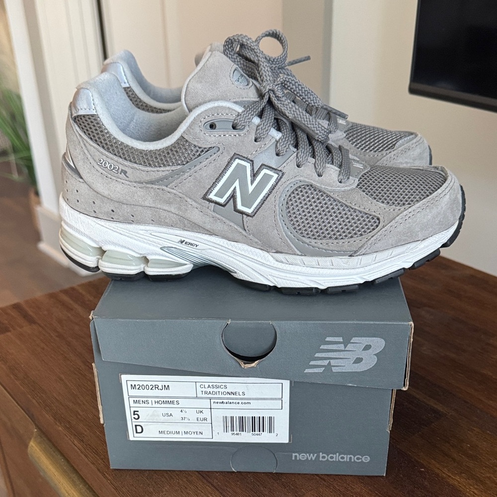New Balance M2002RJM